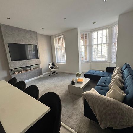 Vikings Duplex Apartment City Centre With Free Parking 约克 外观 照片