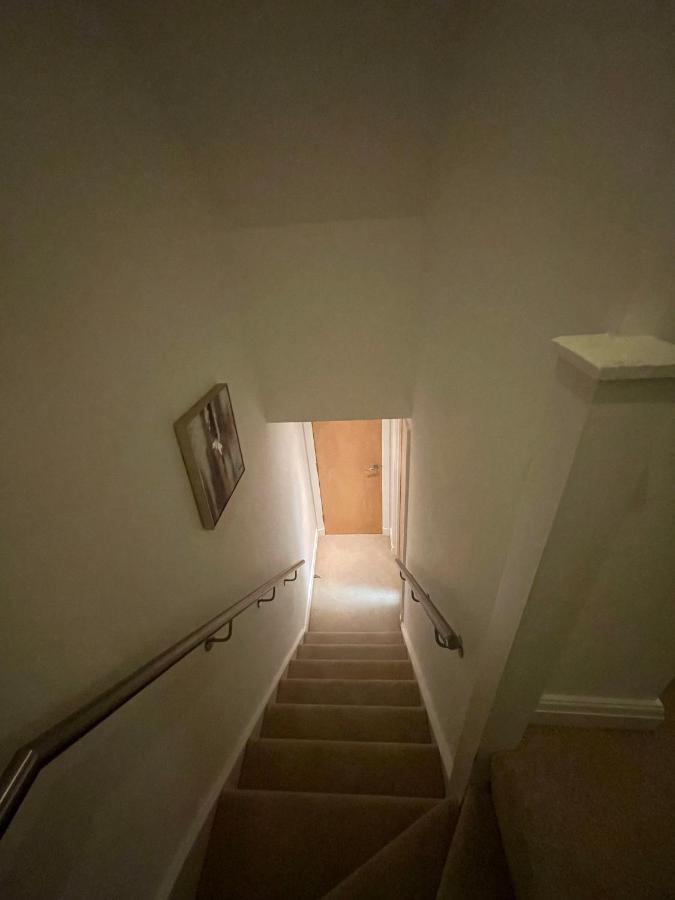 Vikings Duplex Apartment City Centre With Free Parking 约克 外观 照片