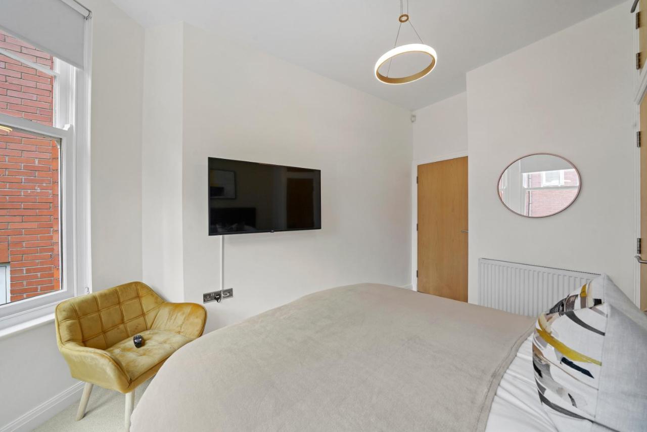 Vikings Duplex Apartment City Centre With Free Parking 约克 外观 照片